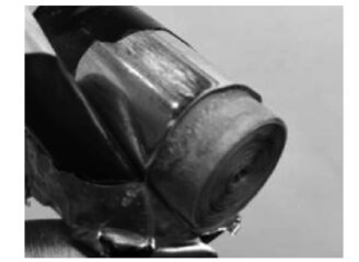 卷芯頂部 電子設備電源電磁兼容浪涌抗擾度測試探討